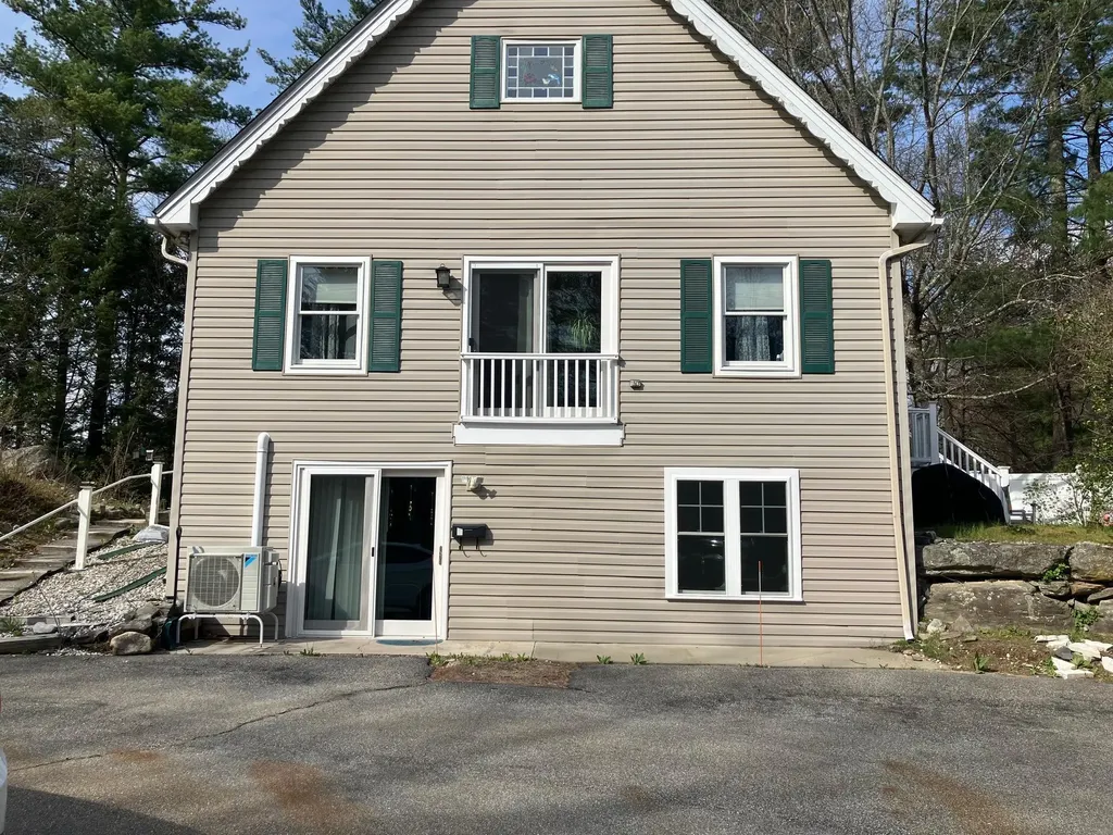 207 28 Bypass Derry NH 03038