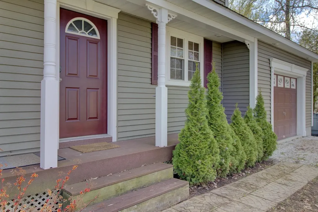 23 Mud Point South Alburgh VT 05440