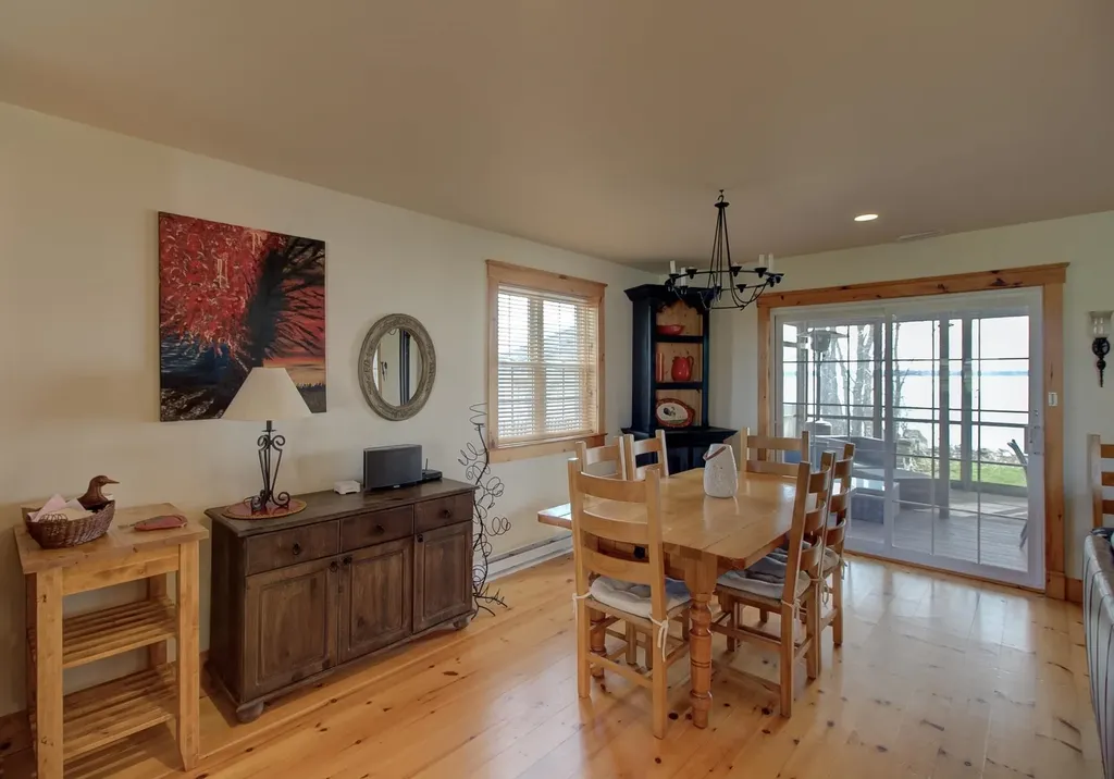 23 Mud Point South Alburgh VT 05440