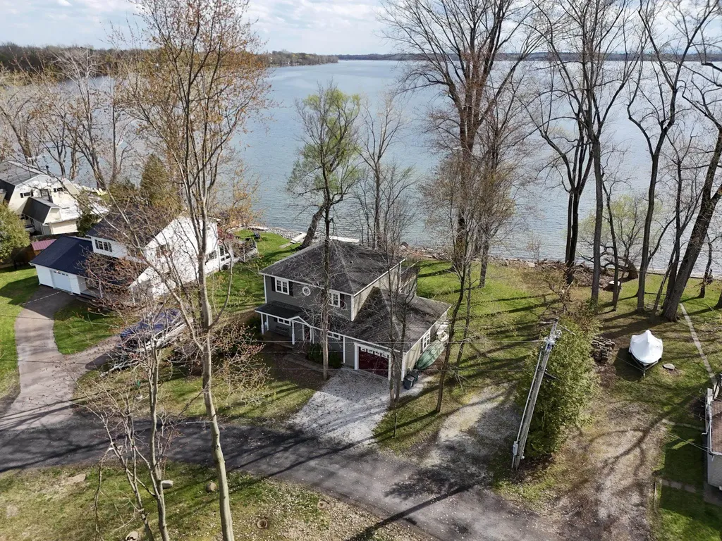 23 Mud Point South Alburgh VT 05440