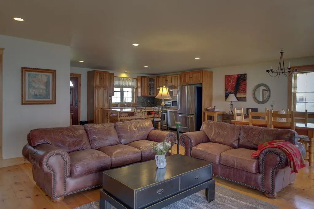23 Mud Point South Alburgh VT 05440