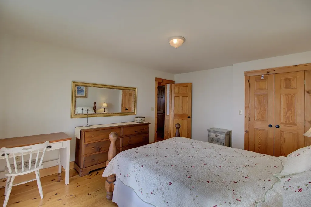 23 Mud Point South Alburgh VT 05440