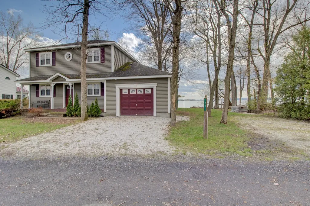 23 Mud Point South Alburgh VT 05440
