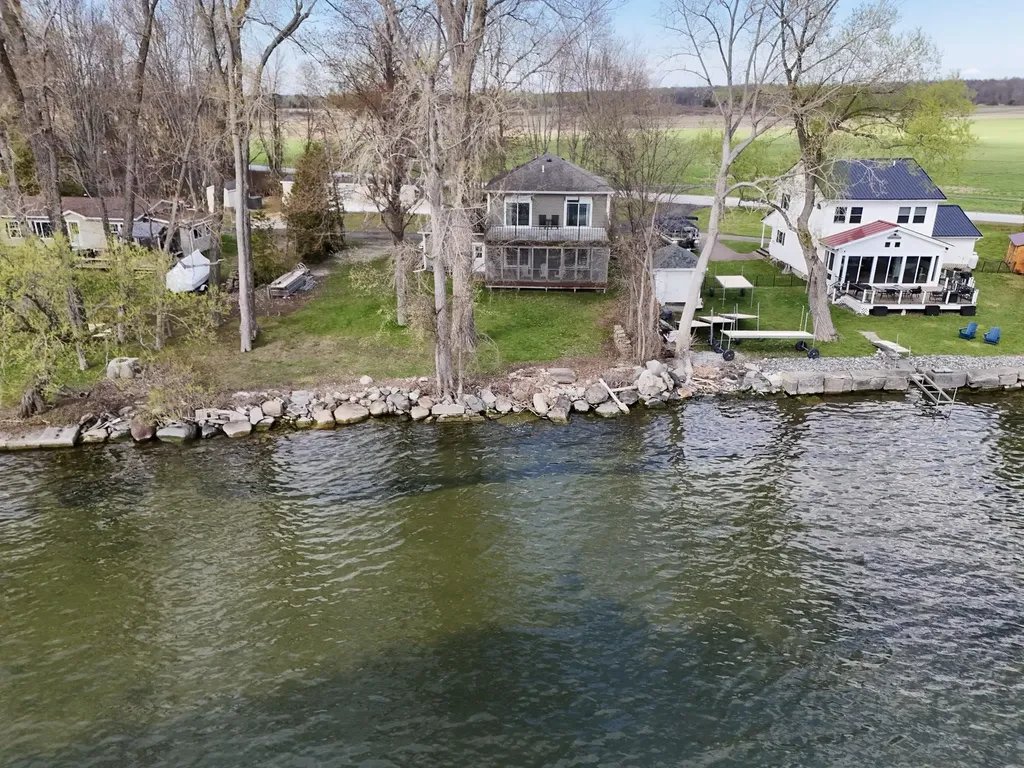 23 Mud Point South Alburgh VT 05440