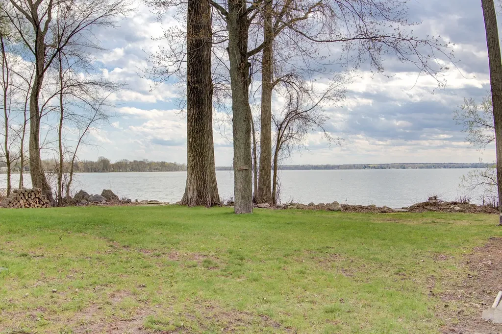 23 Mud Point South Alburgh VT 05440