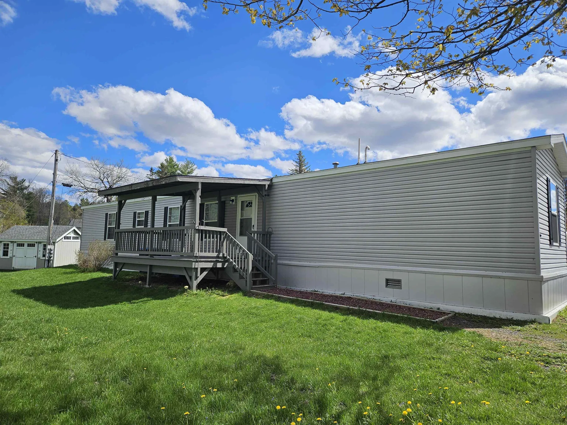 98 K-t Lane Northfield VT 05663