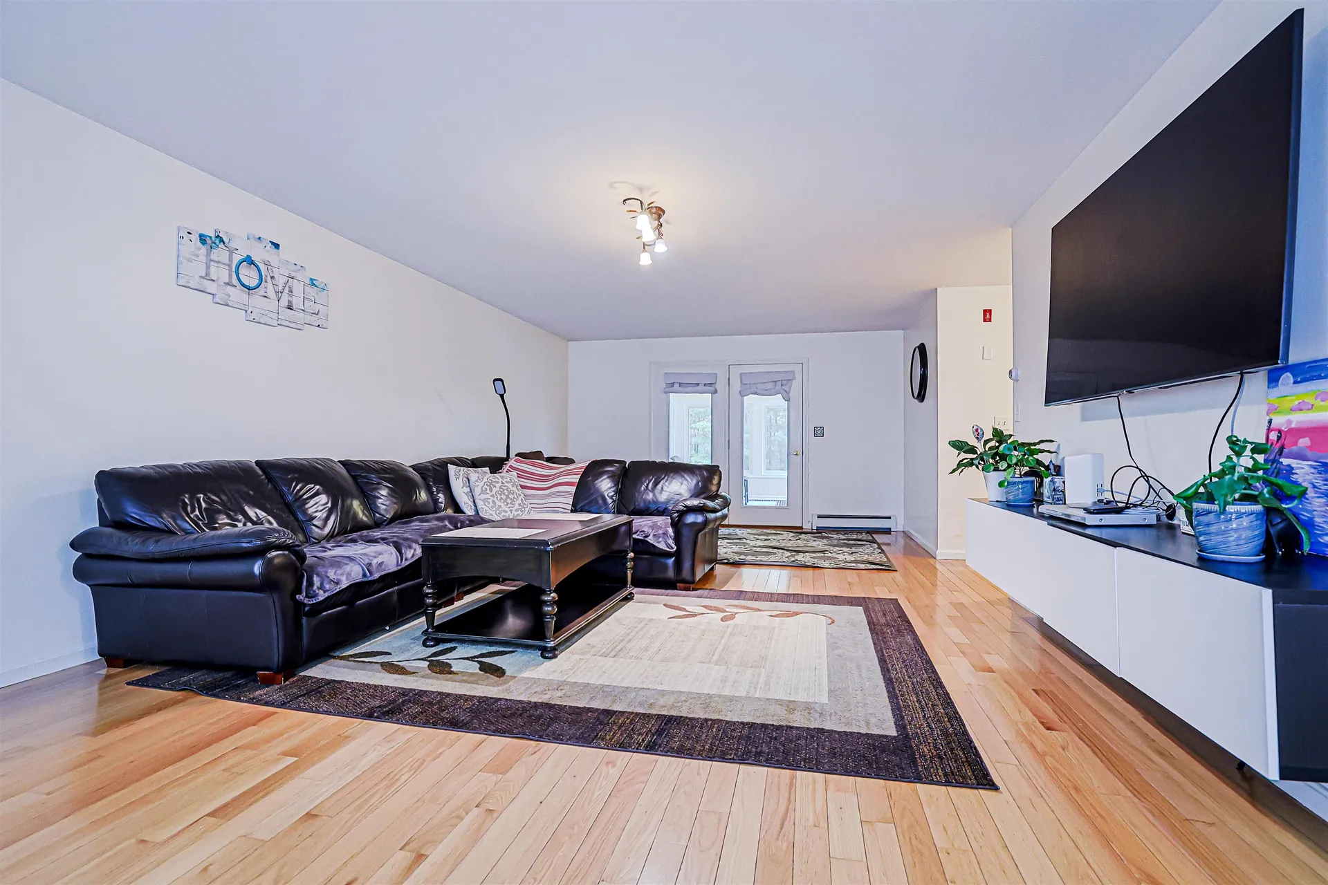 68 Waterford Drive Sandown NH 03873