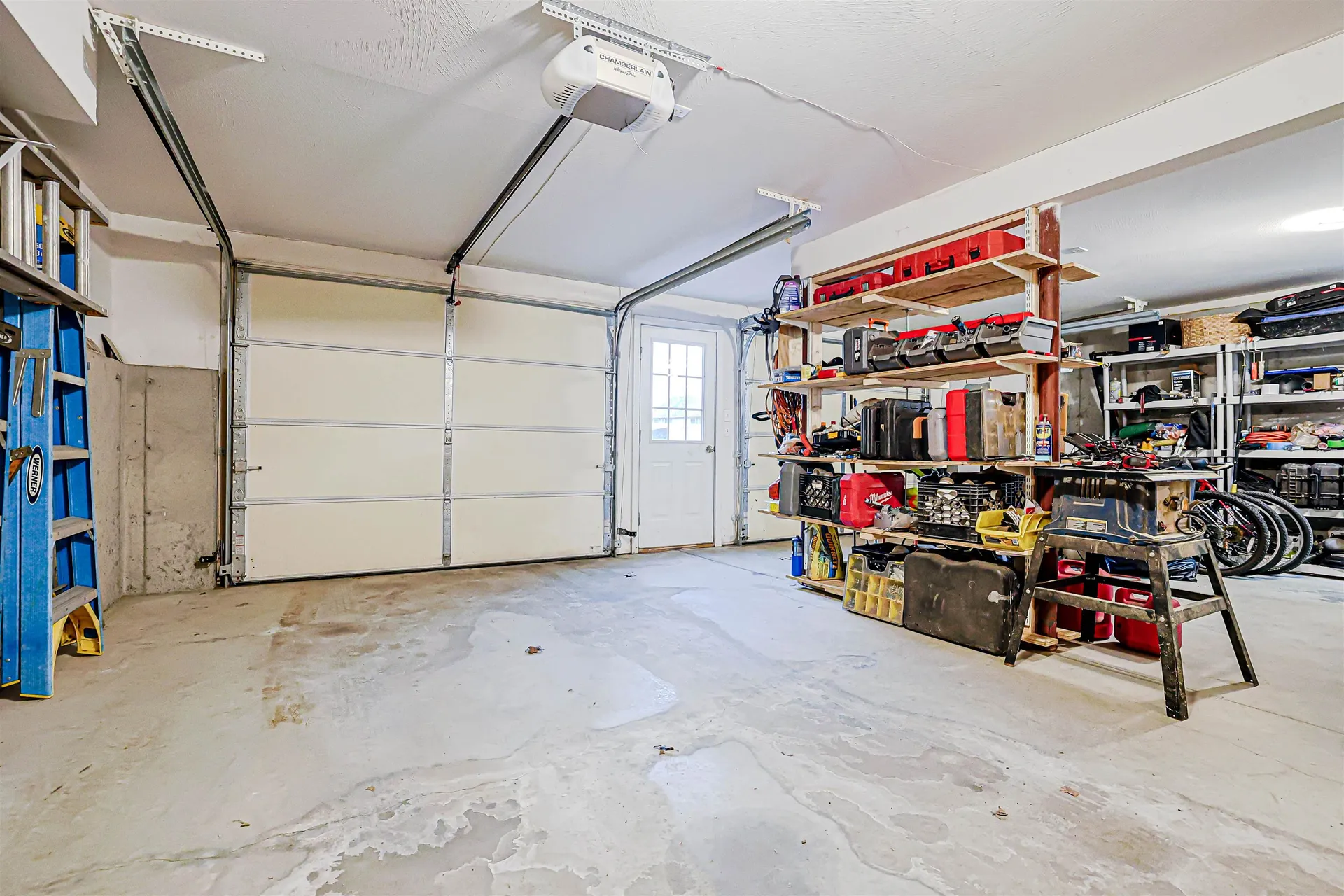68 Waterford Drive Sandown NH 03873