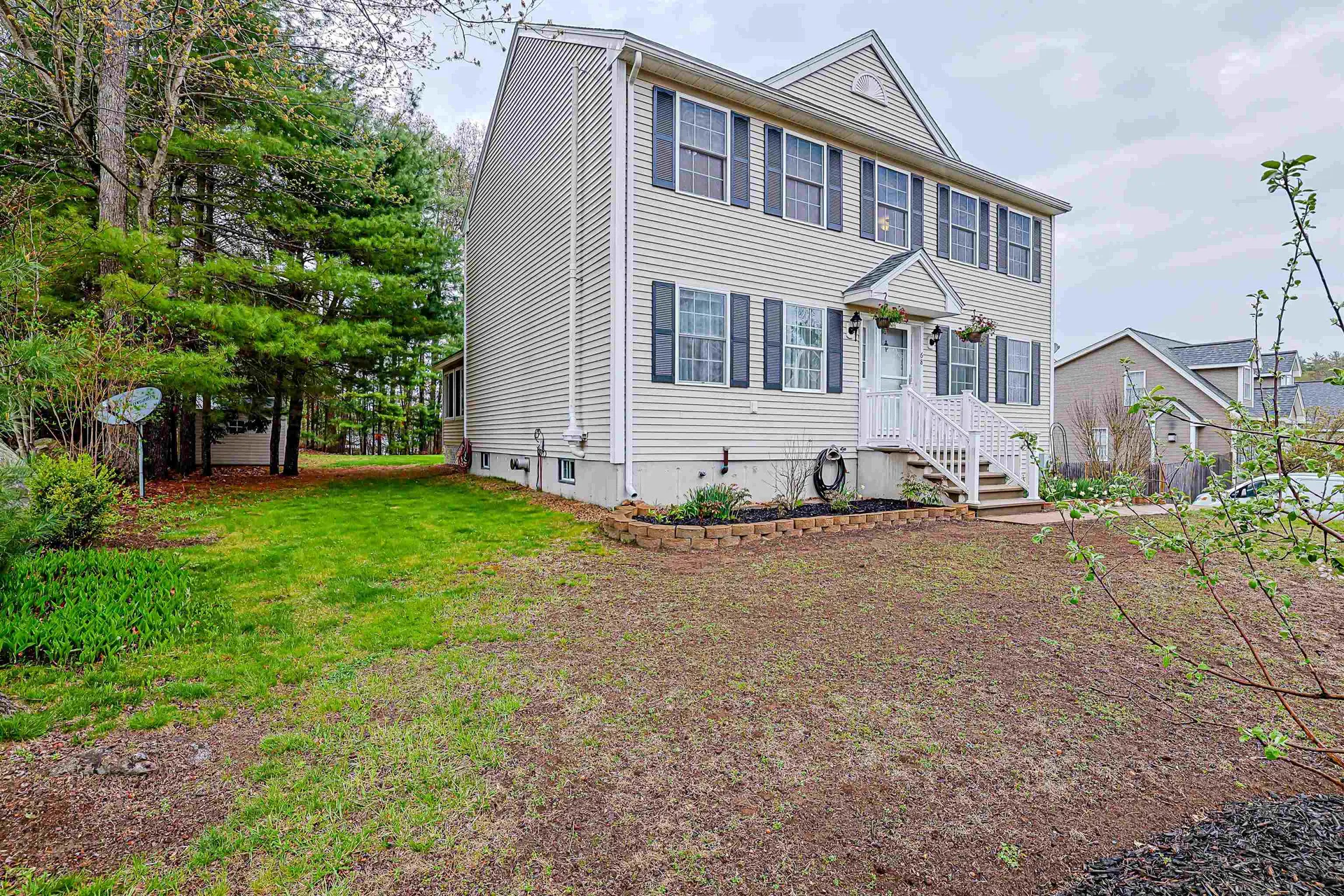 68 Waterford Drive Sandown NH 03873