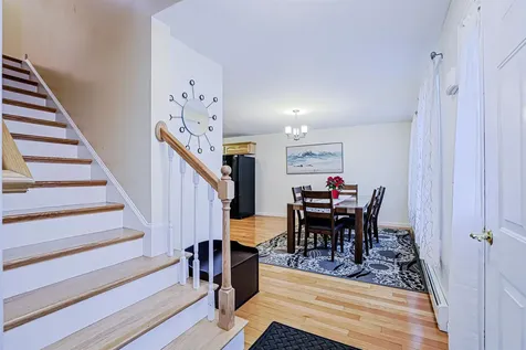 68 Waterford Drive Sandown NH 03873