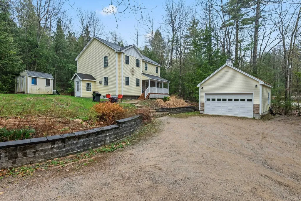 10 Landsdown Lane Conway NH 03818