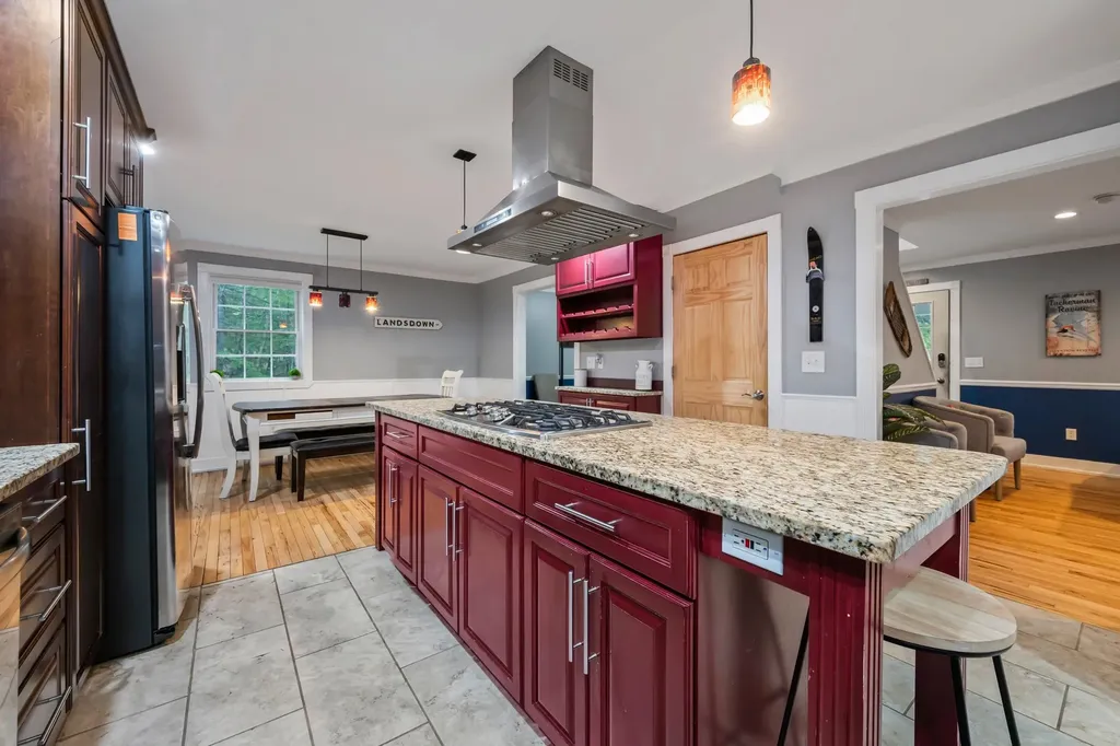 10 Landsdown Lane Conway NH 03818