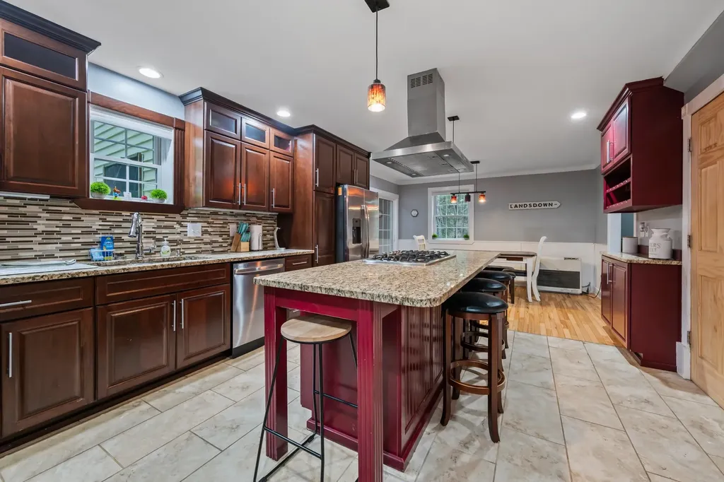 10 Landsdown Lane Conway NH 03818