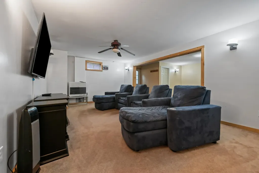 10 Landsdown Lane Conway NH 03818