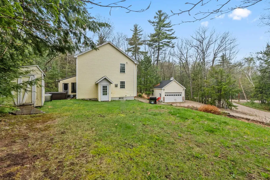 10 Landsdown Lane Conway NH 03818