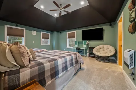 10 Landsdown Lane Conway NH 03818