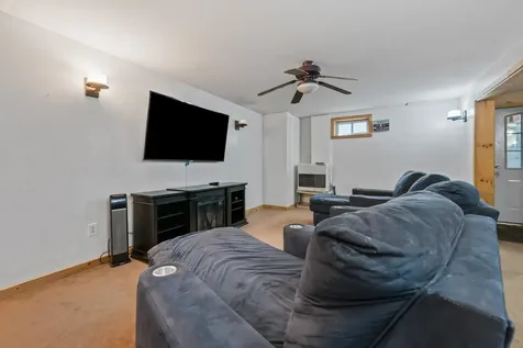 10 Landsdown Lane Conway NH 03818