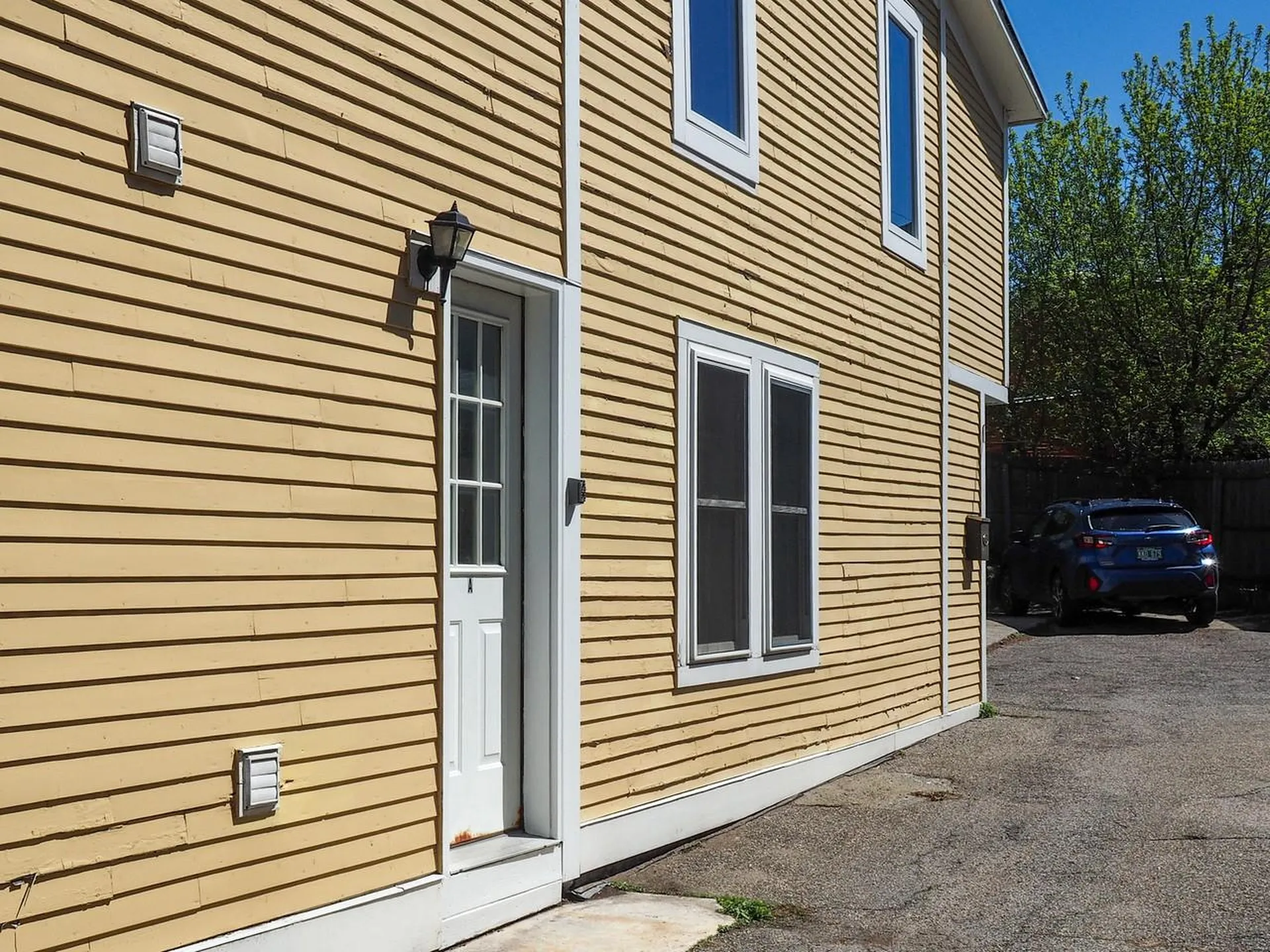 26 Bright Street Burlington VT 05401