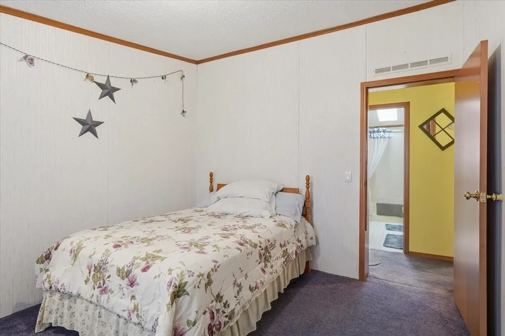 3348 Severance Hill Road St. Johnsbury VT 05819