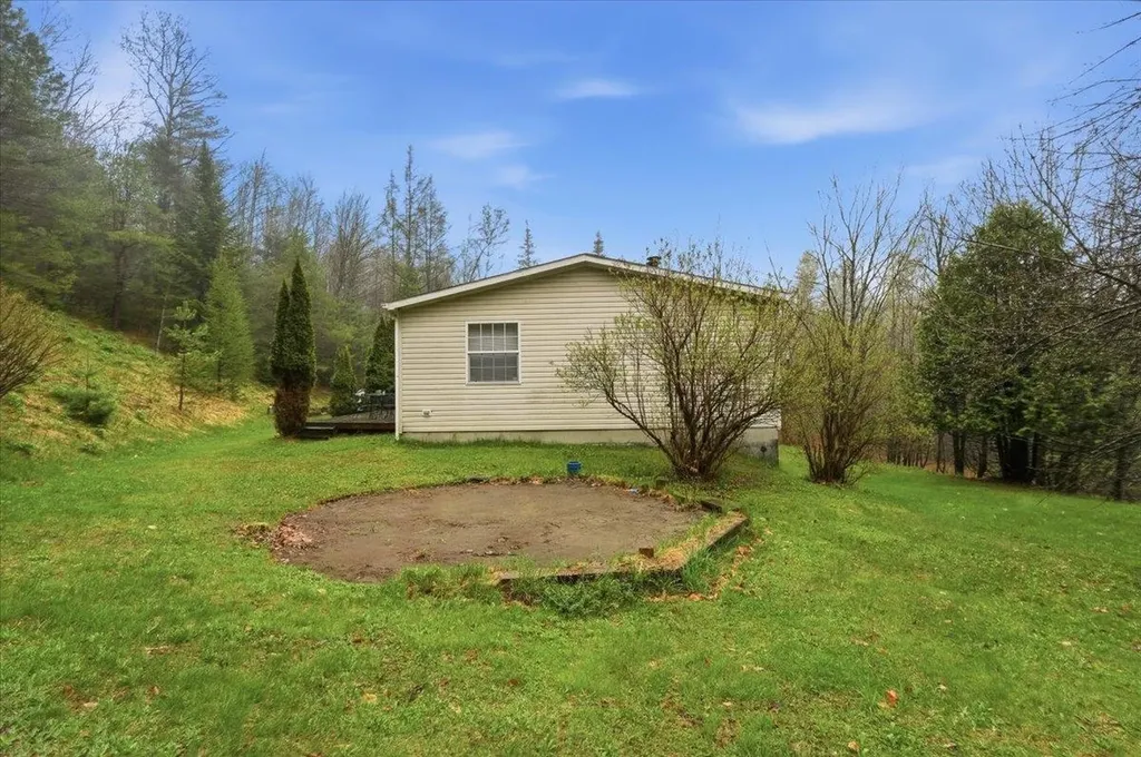 3348 Severance Hill Road St. Johnsbury VT 05819