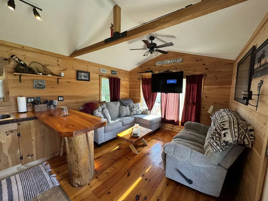 13 Darwin Drive Stewartstown NH 03597