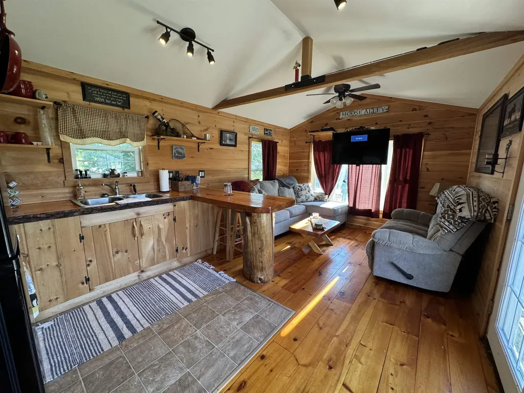 13 Darwin Drive Stewartstown NH 03597