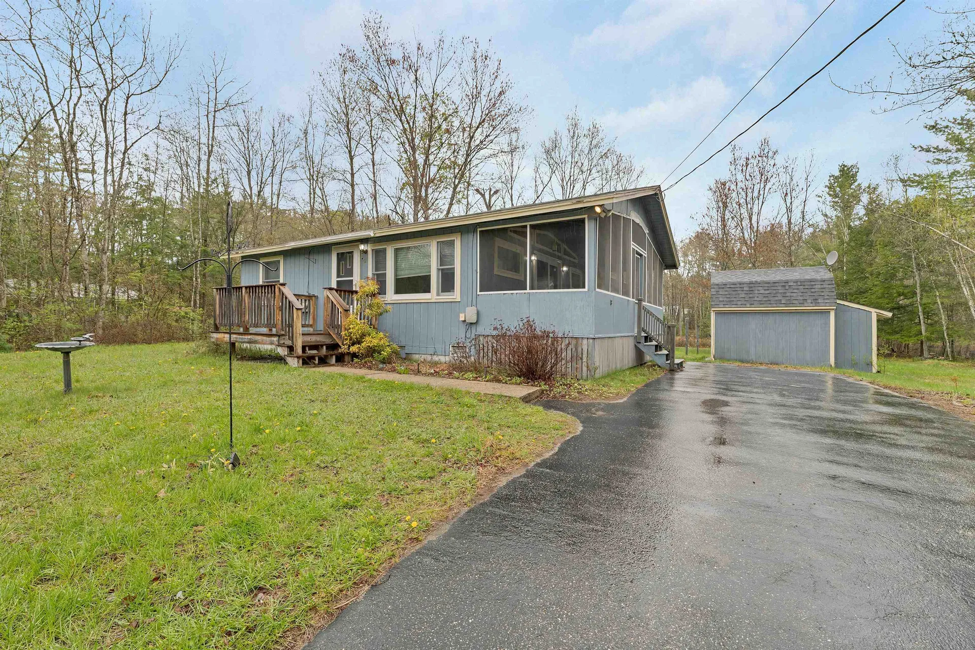 41 Franklin Pierce Drive Webster NH 03303