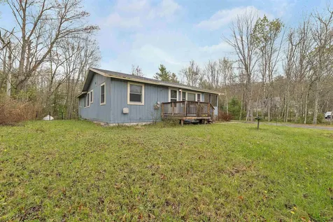 41 Franklin Pierce Drive Webster NH 03303