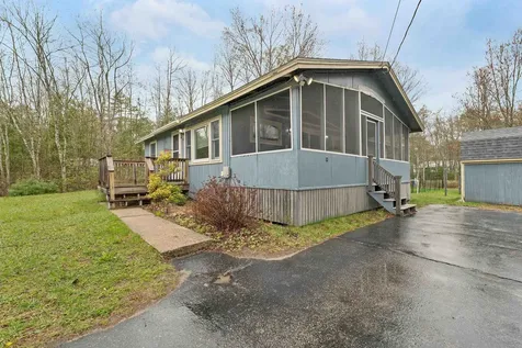 41 Franklin Pierce Drive Webster NH 03303