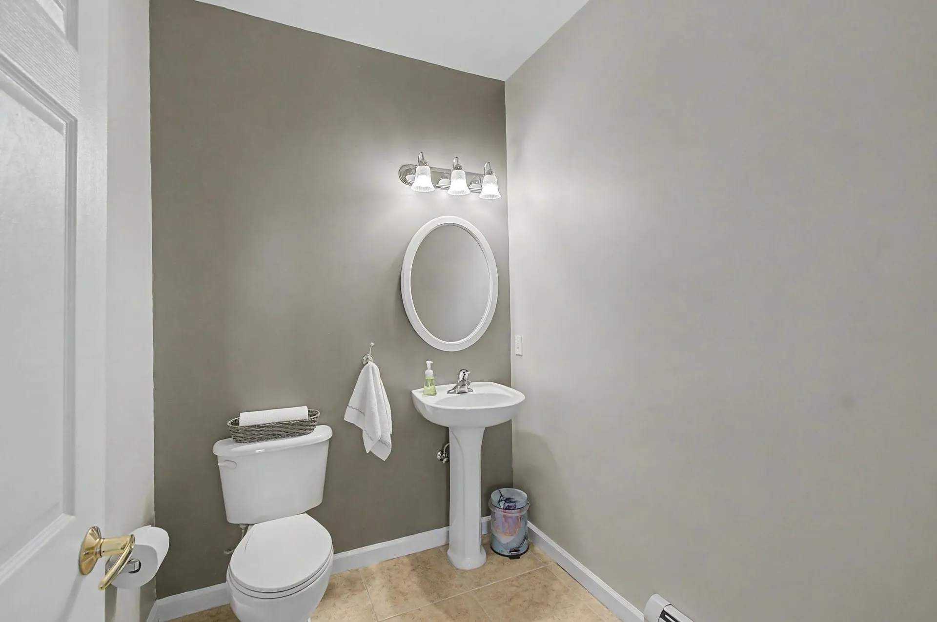 7 Irene Avenue Essex VT 05452