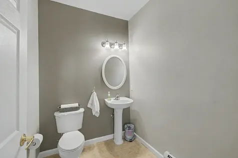 7 Irene Avenue Essex VT 05452