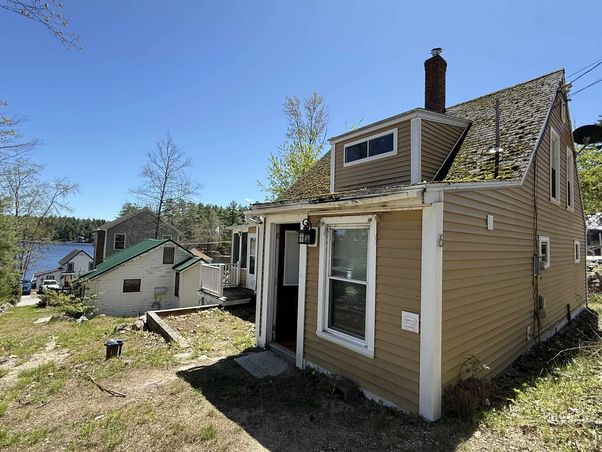6 Milford Street Amherst NH 03031