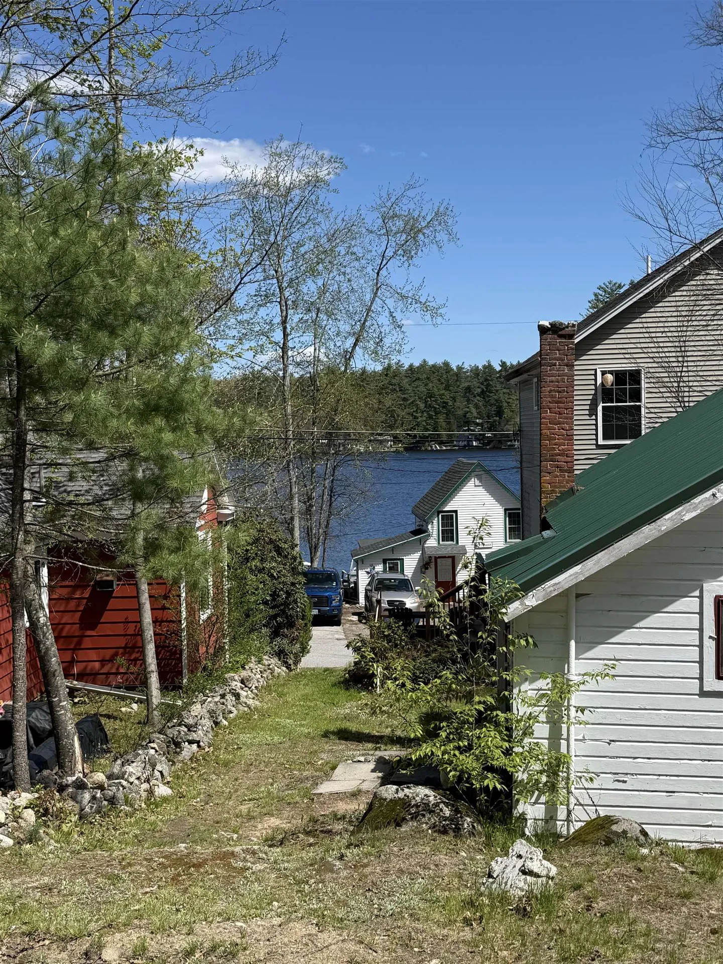6 Milford Street Amherst NH 03031