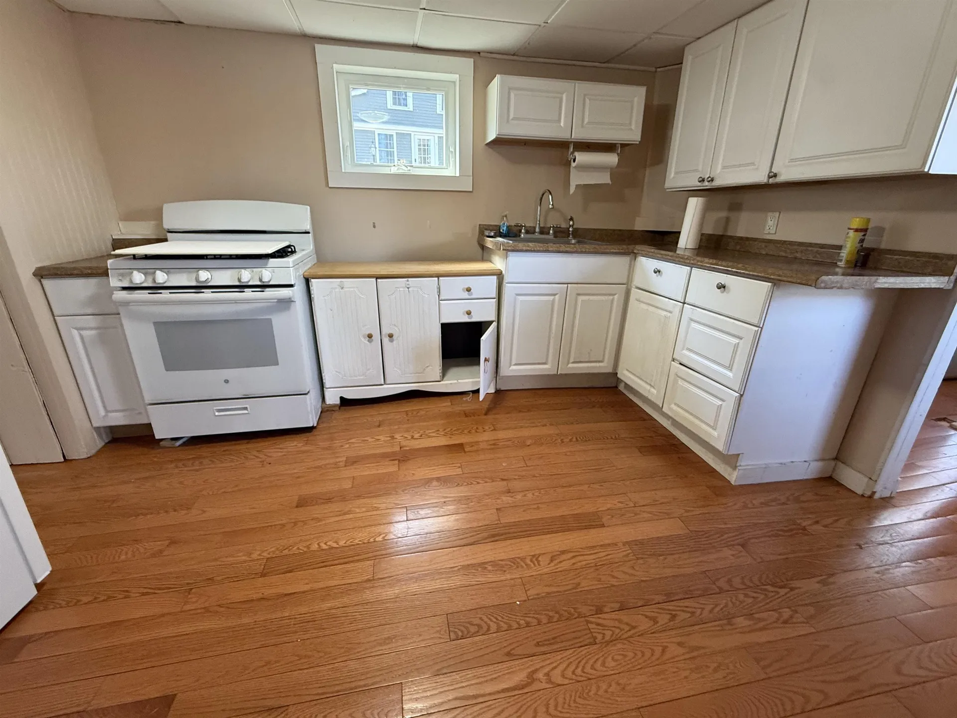 6 Milford Street Amherst NH 03031