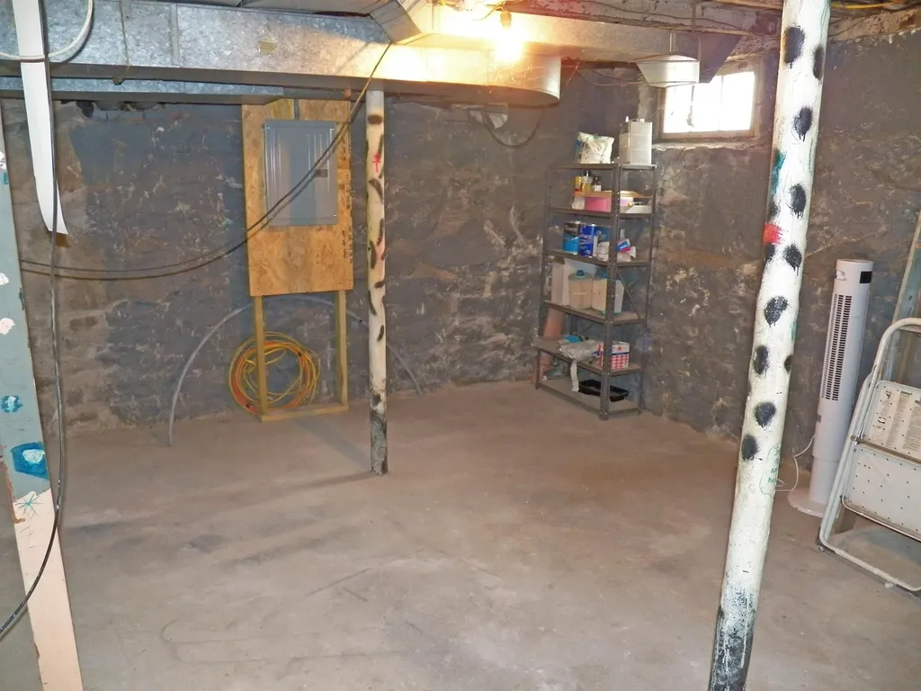 21-23 North Groton Street Nashua NH 03060