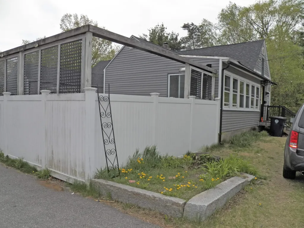 21-23 North Groton Street Nashua NH 03060