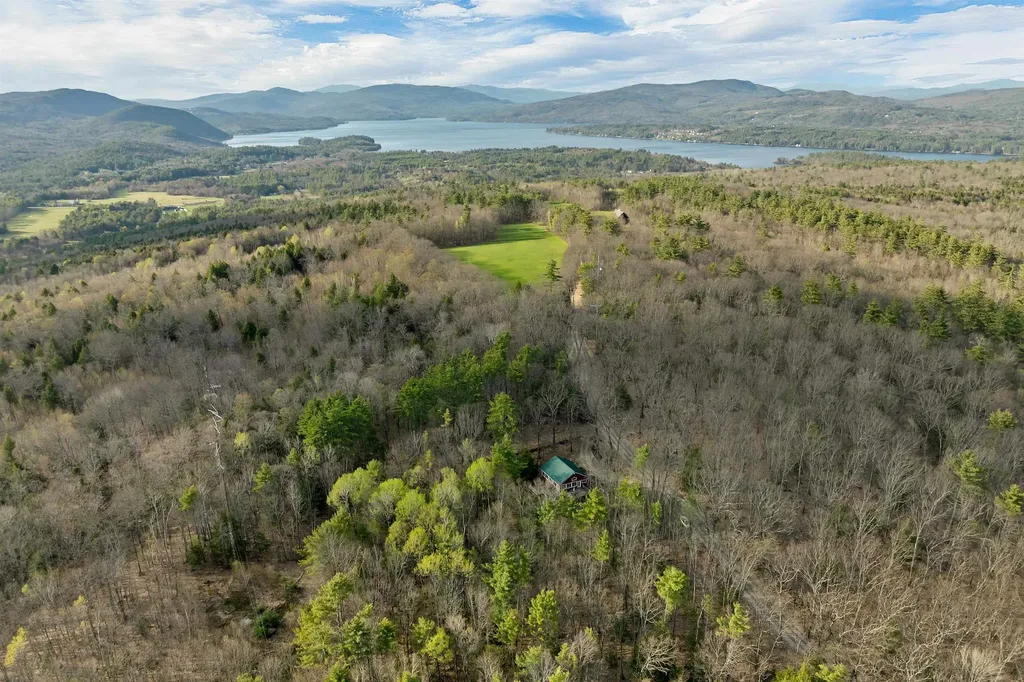 284 Hemp Hill Road Alexandria NH 03222