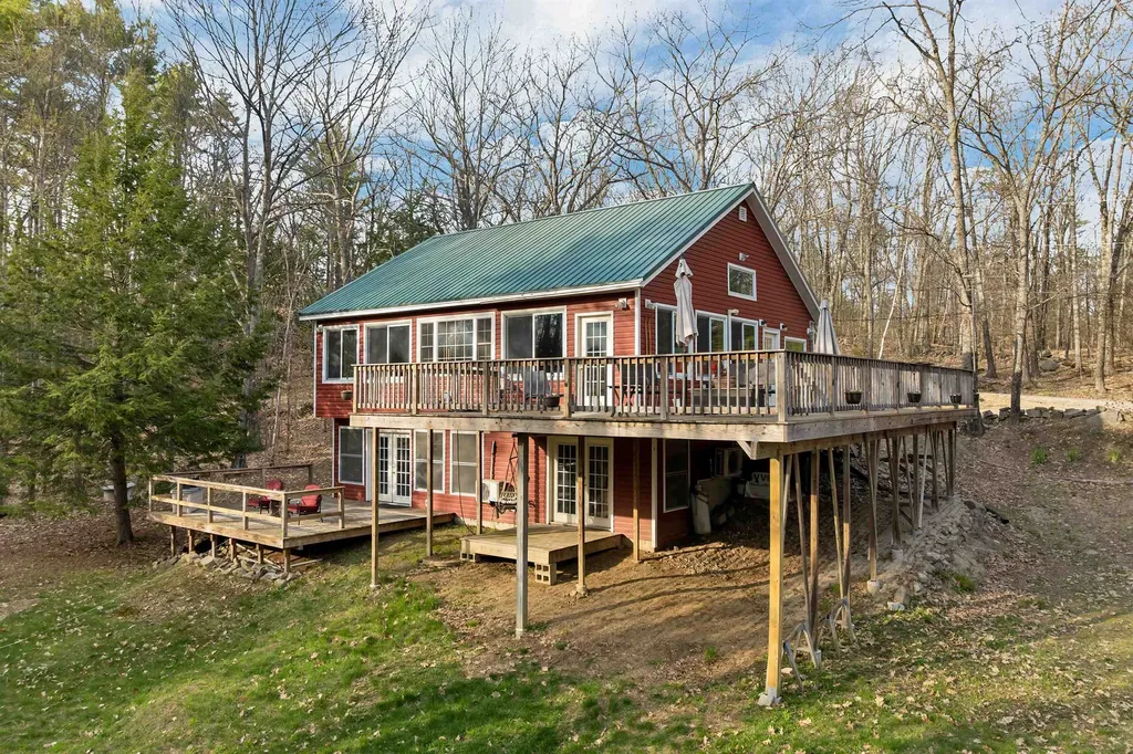 284 Hemp Hill Road Alexandria NH 03222