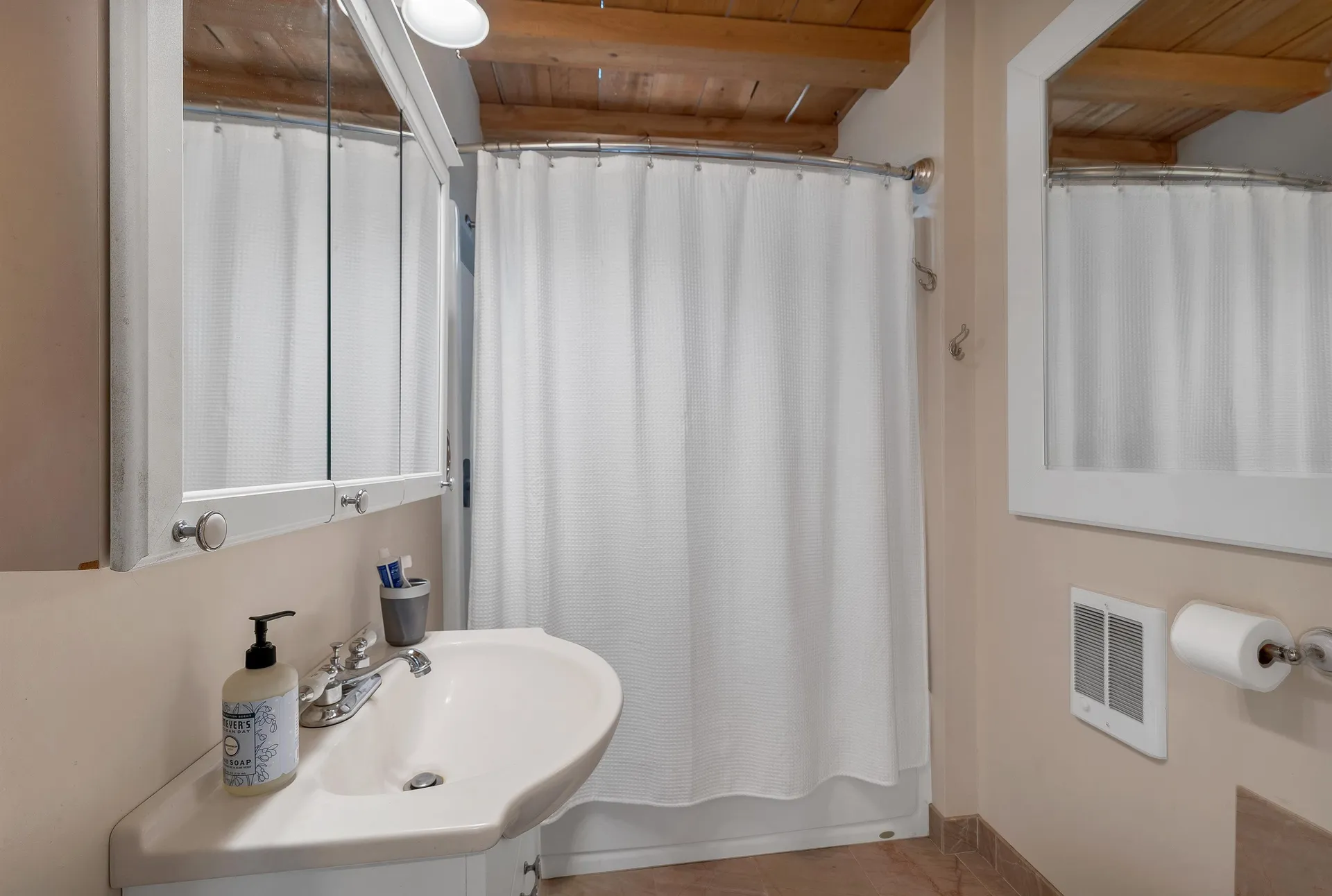284 Hemp Hill Road Alexandria NH 03222