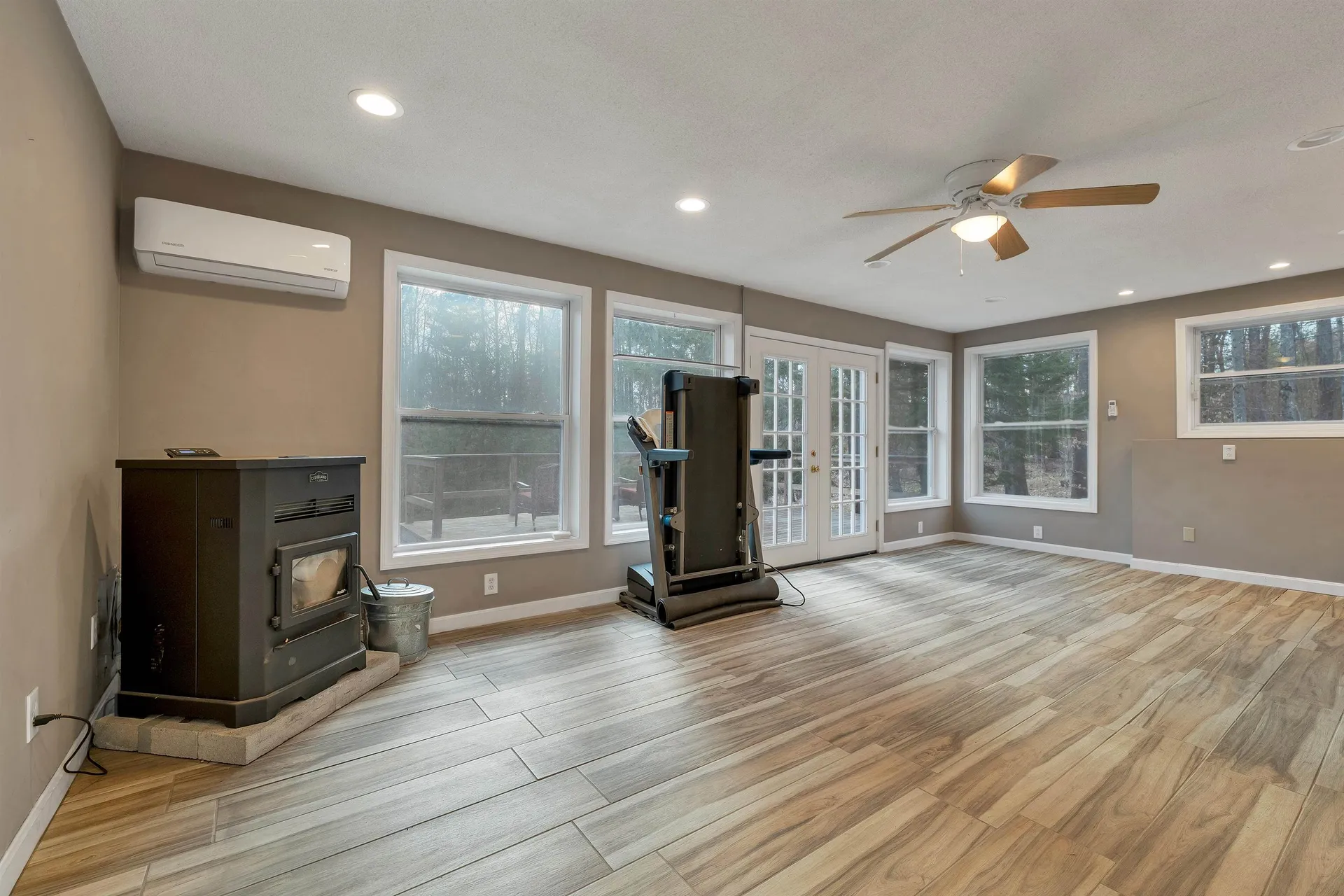 284 Hemp Hill Road Alexandria NH 03222