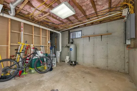 284 Hemp Hill Road Alexandria NH 03222