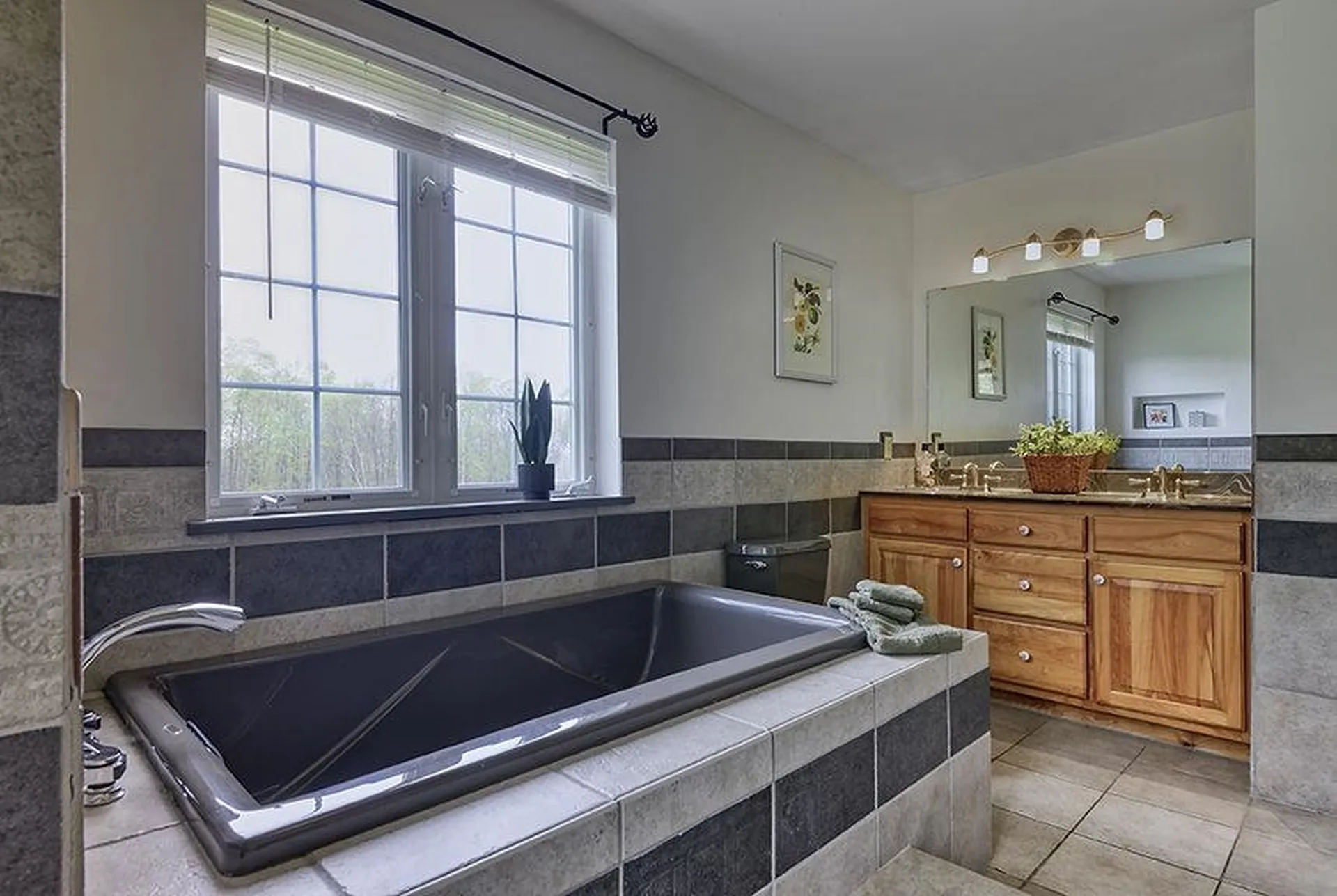 1376 Acworth Road Charlestown NH 03603