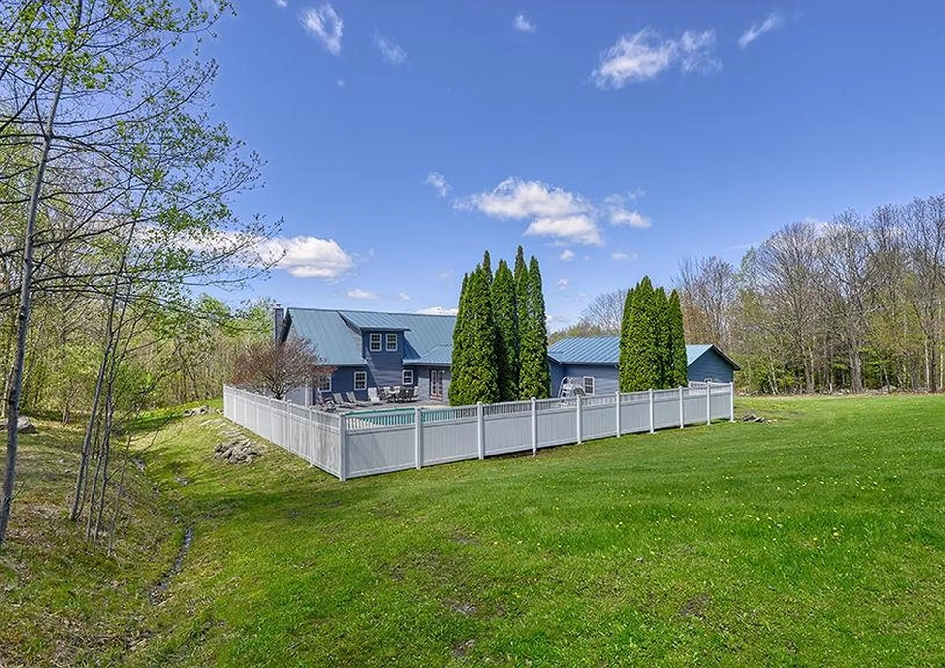 1376 Acworth Road Charlestown NH 03603