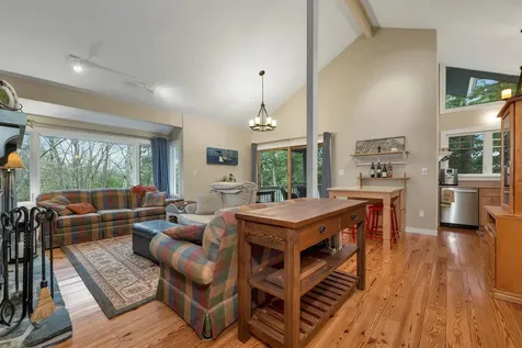 7 Turnbuckle Lane Grantham NH 03753