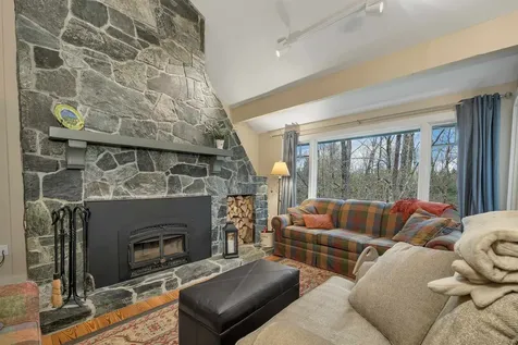 7 Turnbuckle Lane Grantham NH 03753