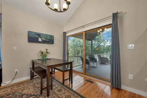 7 Turnbuckle Lane Grantham NH 03753