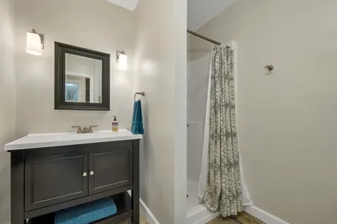 7 Turnbuckle Lane Grantham NH 03753