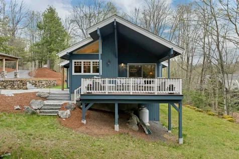 7 Turnbuckle Lane Grantham NH 03753