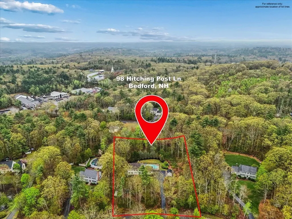 98 Hitching Post Lane Bedford NH 03110