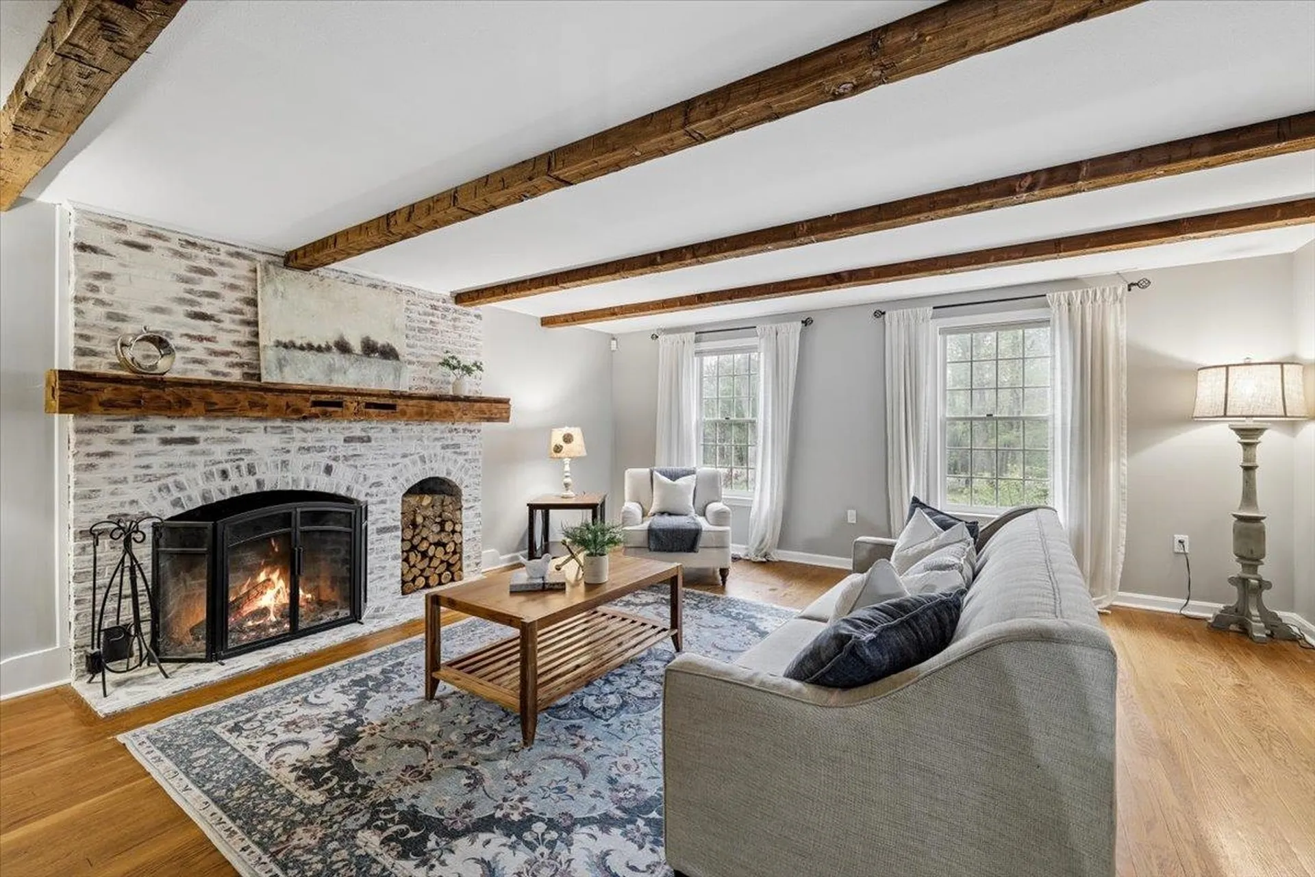 98 Hitching Post Lane Bedford NH 03110